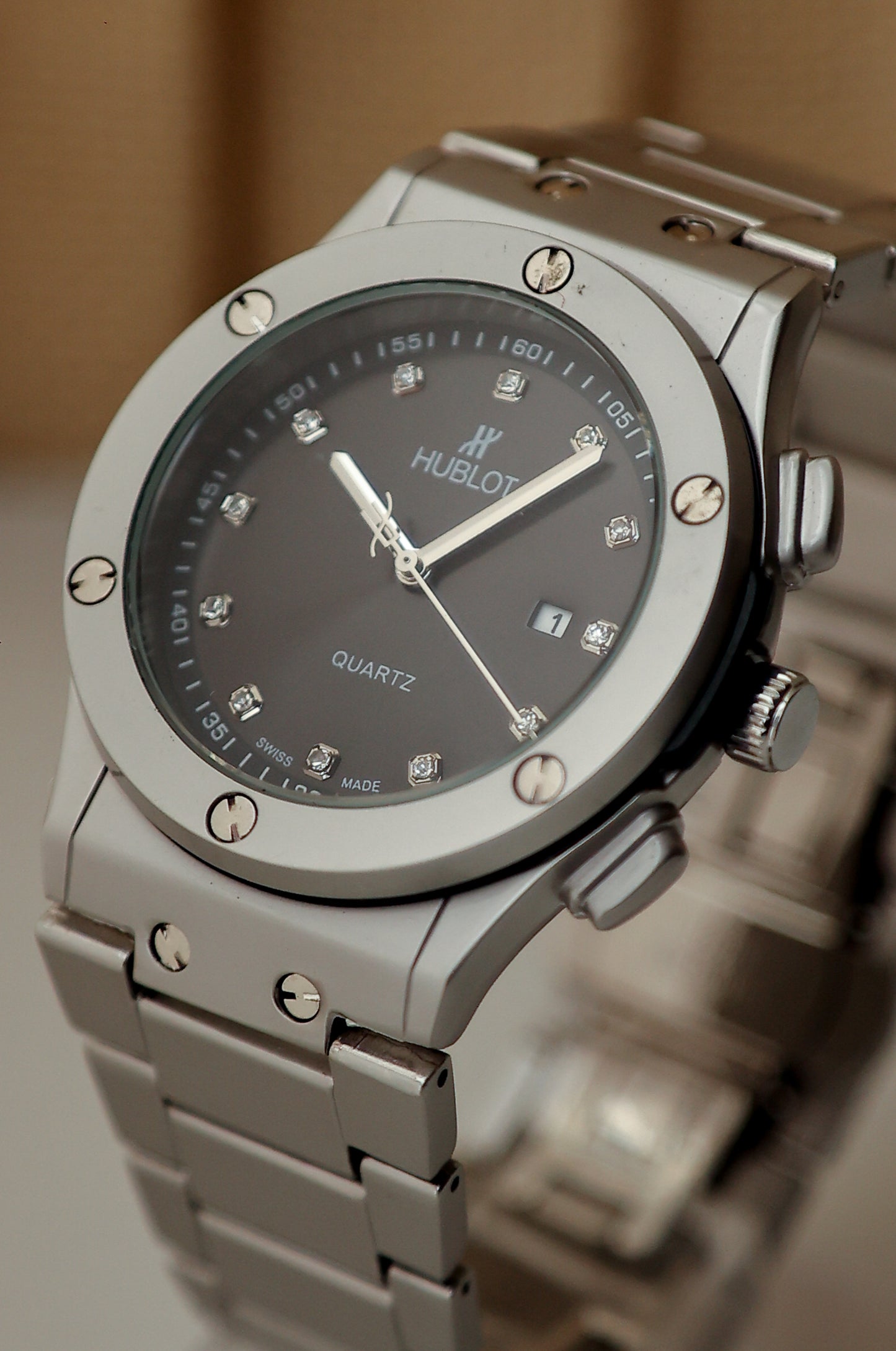 HUBLOT GENEVE Arabic Dial Classic Shape Watch