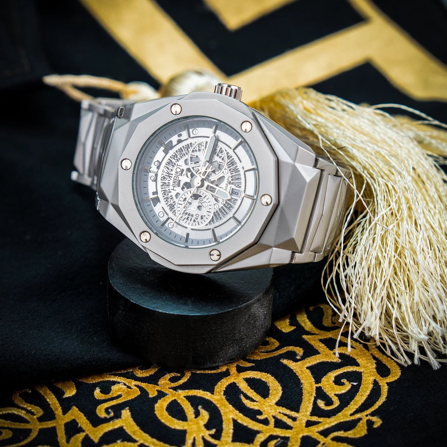HUBLOT GENEVE Master Lock Chain Watch